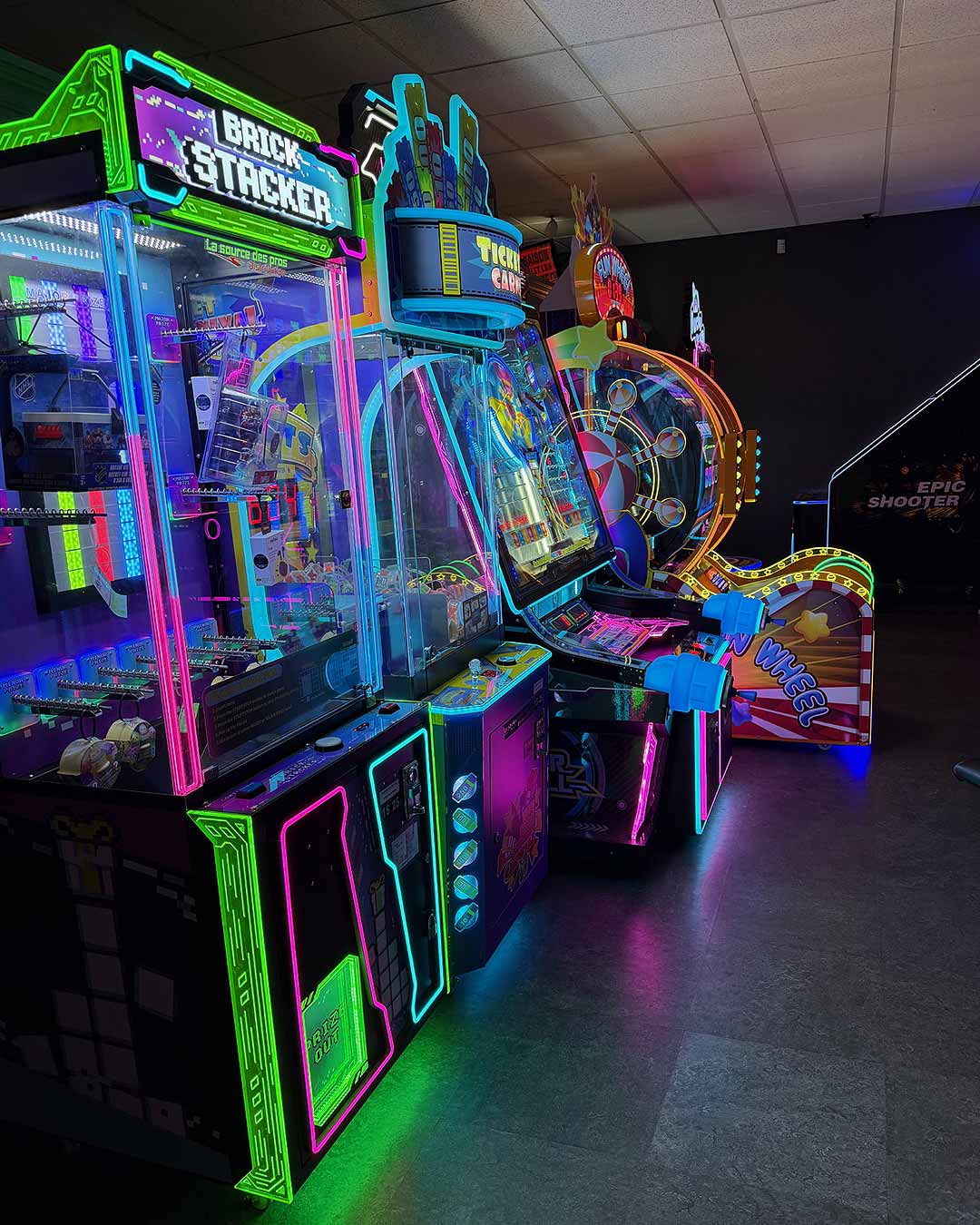 Arcades - Salon de quilles L'Entracte de Beloeil Arcades - Salon de quilles L'Entracte de Beloeil